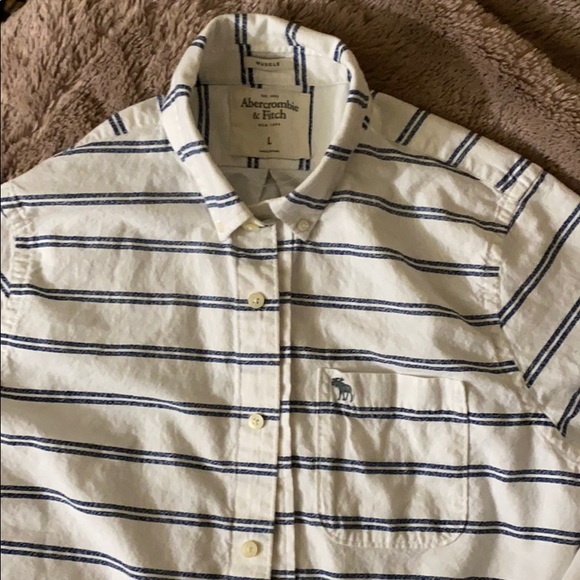 Abercrombie & Fitch Other - Abercrombie Men’s muscle fit